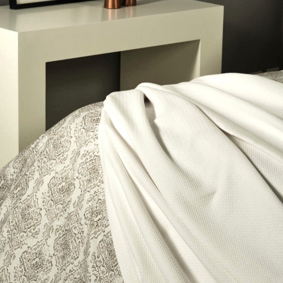 Clove Bedspread - RicahBedspreadASA