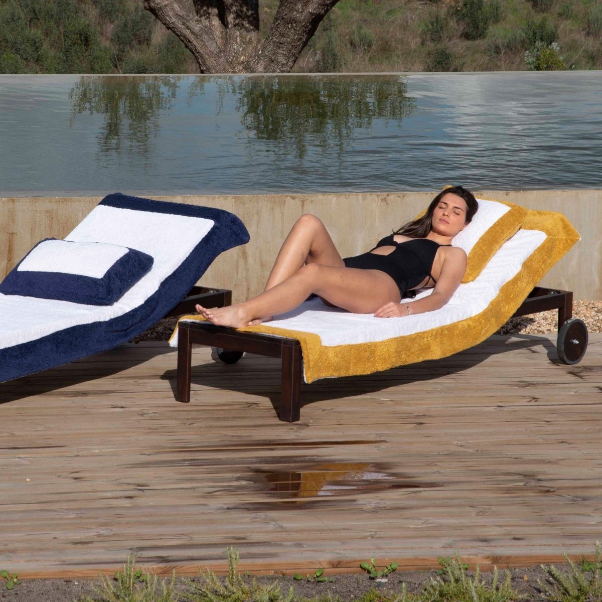 Lux Pillow - RicahBeach towelGRACCIOZA