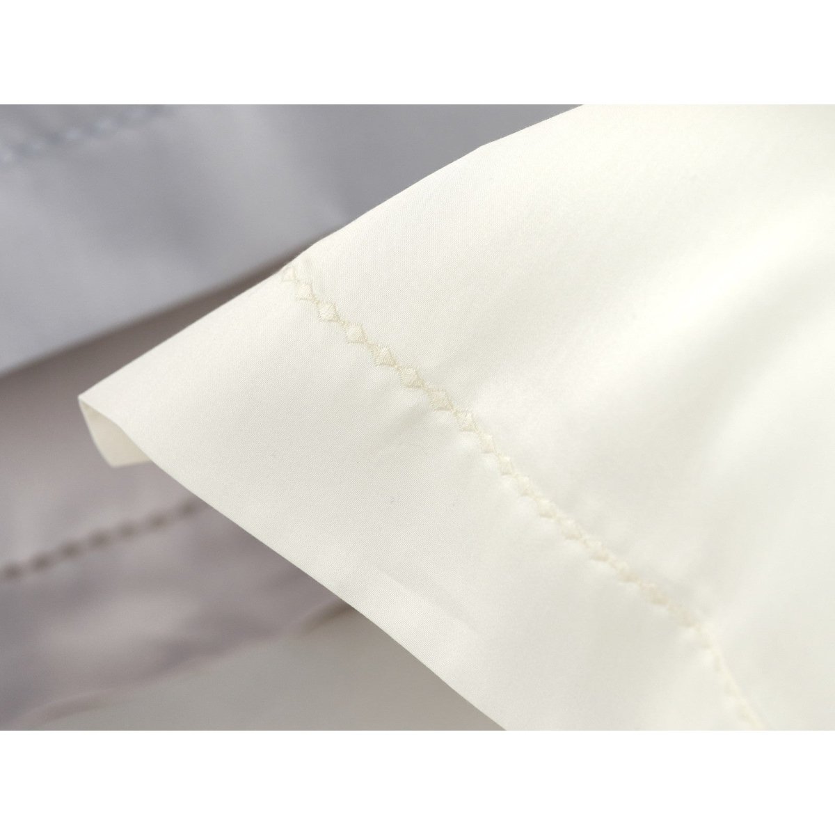 Plume Satin Bed Sheet - RicahBed sheetLAMEIRINHO