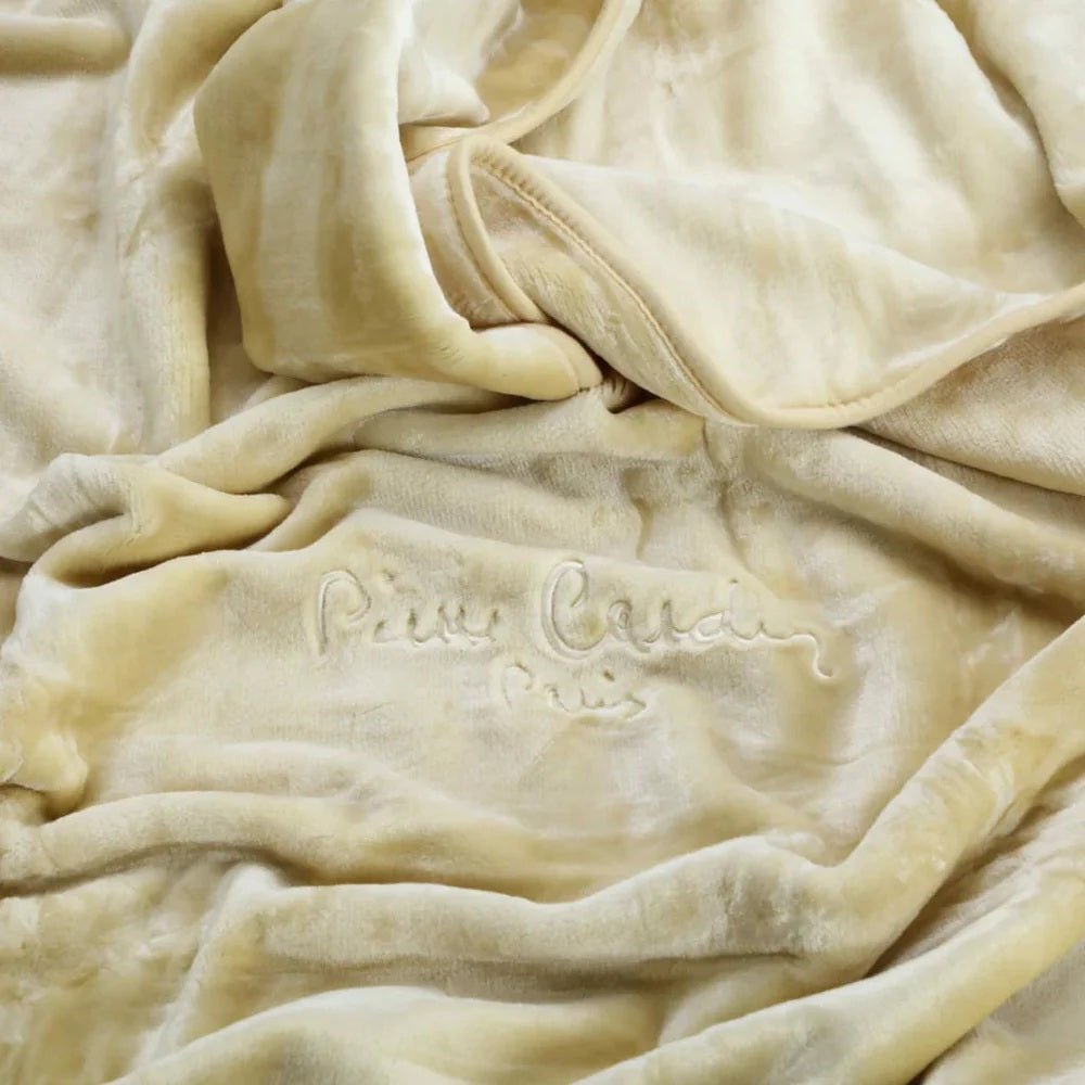 Nancy Blanket - RicahBlanketPierre Cardin